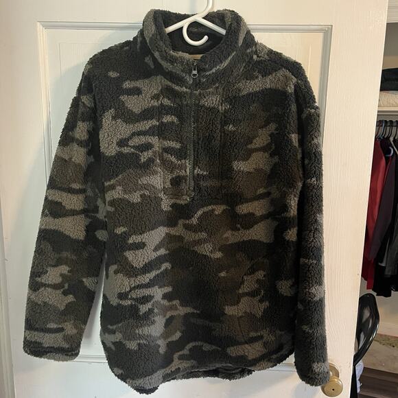 Koolaburra Jackets & Blazers - Koolaburra by UGG Women Faux-Fur Sherpa Camo Fleece Jacket XS Olive Fuzzy Cozy